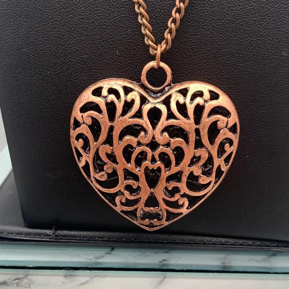Copper Tone puffy chunky open heart necklace